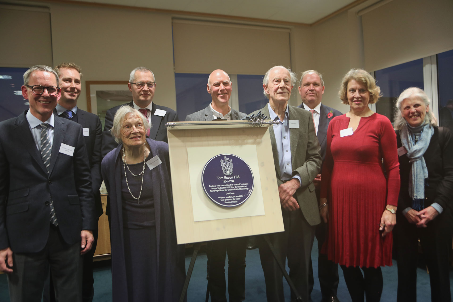 Left to right: Prof. Clemens Kaminski, Prof. Sam Stranks, Daphne Vivian-Neal, Henry Vivian-Neal, James Littlewood, Edward Bacon, Christopher Walkinshaw, Gina Vivian-Neal, Angelina Bacon.